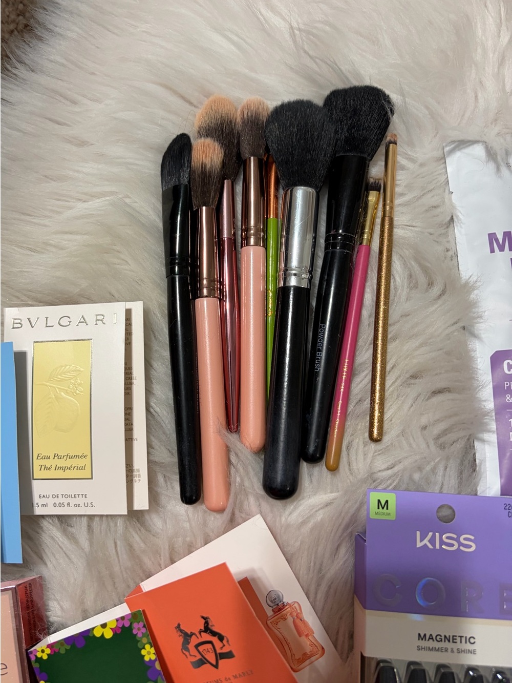 Massive Beauty Bundle! Assorted Brands Skincare and Beauty Collection - Picture 2 of 8